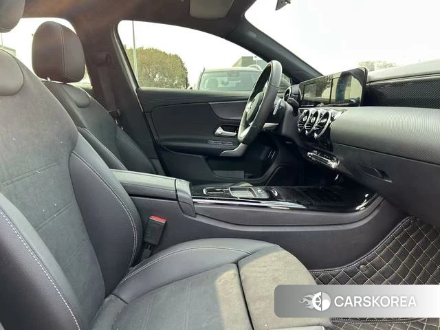 Mercedes-Benz A-Class 2020 Шампань из Китая