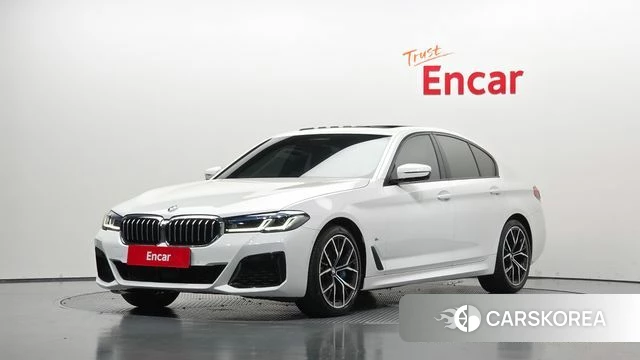 BMW 5 Series (G30) 2023 Белый из Кореи