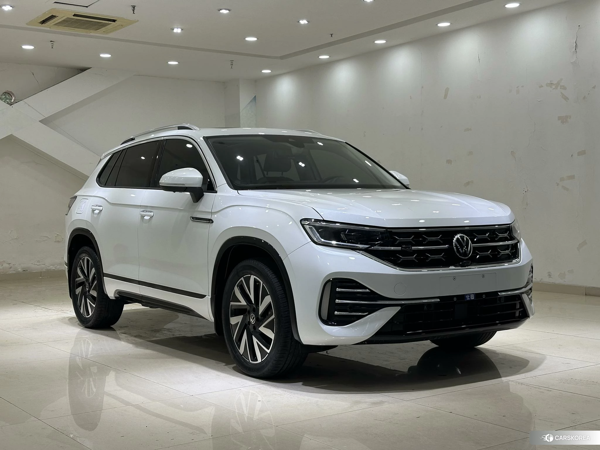 Volkswagen Tayron 2022 Белый из Китая