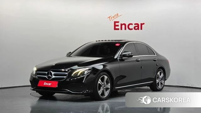 Mercedes-Benz E-Class W213 2018 Черный из Кореи