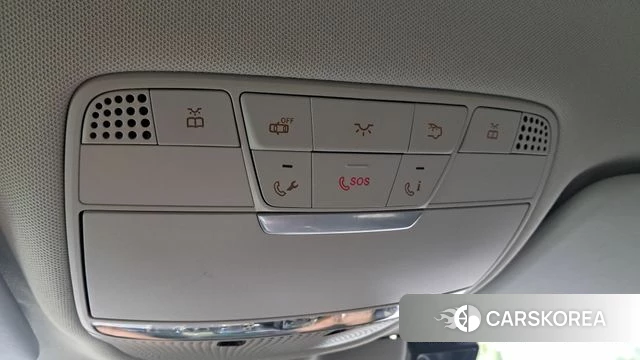Mercedes-Benz GLC-Class X253 2018 Белый из Кореи