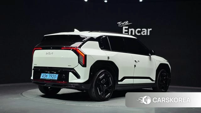 Kia EV3 2025 Белый из Кореи