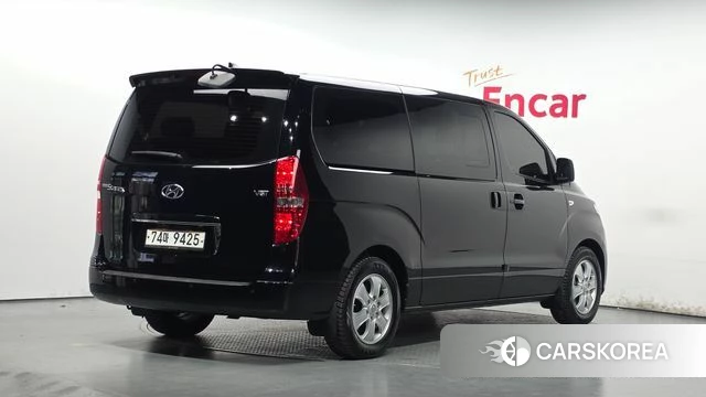 Hyundai The New Grand Starex 2018 Черный из Кореи