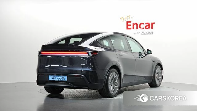 Tesla Model Y 2026 Серый из Кореи
