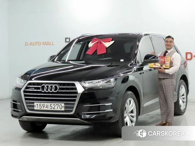 Audi Q7 (4M) 2019 Черный из Кореи