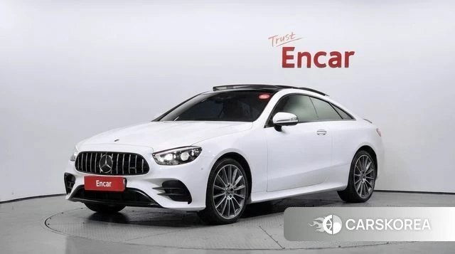 Mercedes-Benz E-Class W213 2021 Белый из Кореи