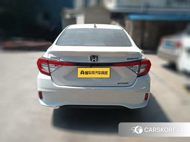 Honda Envix 2021 Белый из Китая