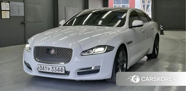 Jaguar All New XJ 2018 Белый из Кореи