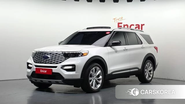 Ford Explorer 6th Generation 2022 Белый из Кореи