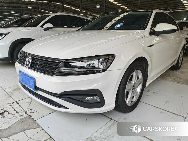 Volkswagen Lamando 2022 Белый из Китая
