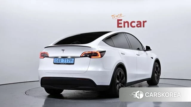Tesla Model Y 2021 Белый из Кореи