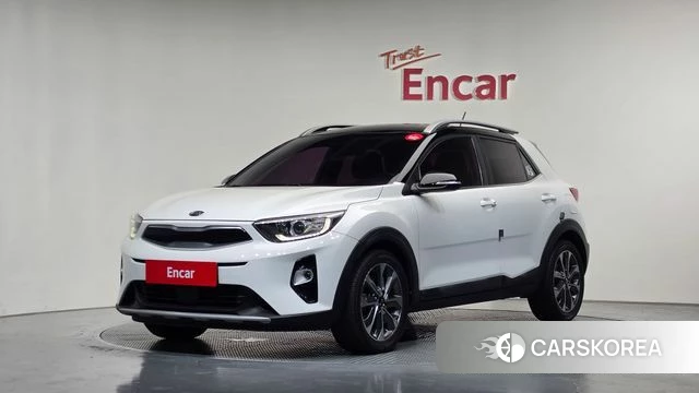 Kia Stonic 2018 Белый из Кореи