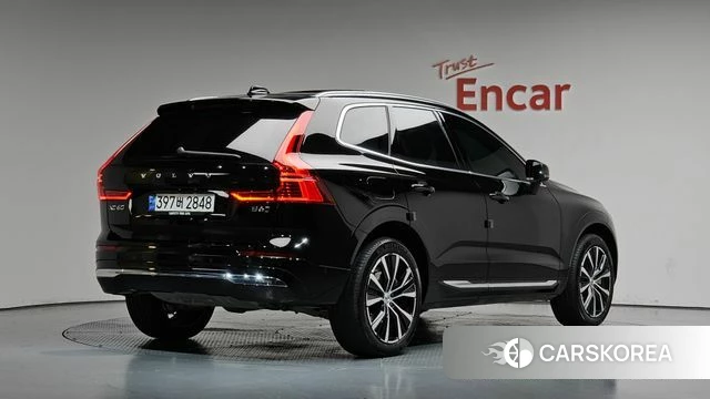Volvo XC60 second Generation 2024 Черный из Кореи