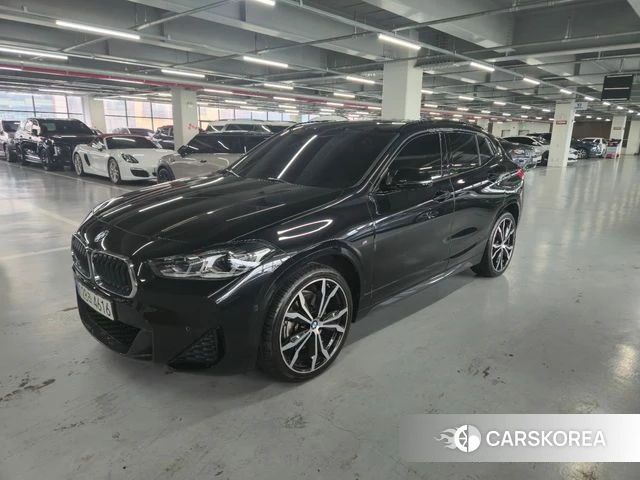 BMW X2 (F39) 2022 Черный из Кореи