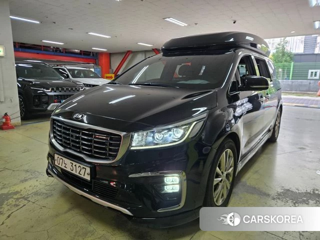 Kia The New Carnival 2019 Черный из Кореи