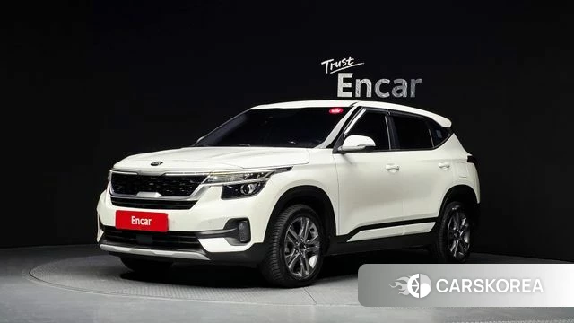 Kia Seltos 2020 Белый из Кореи