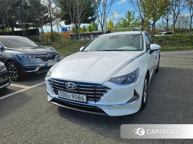 Hyundai Sonata (DN8) 2022 Белый из Кореи