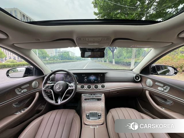Mercedes-Benz E-Class 2021 Черный из Китая