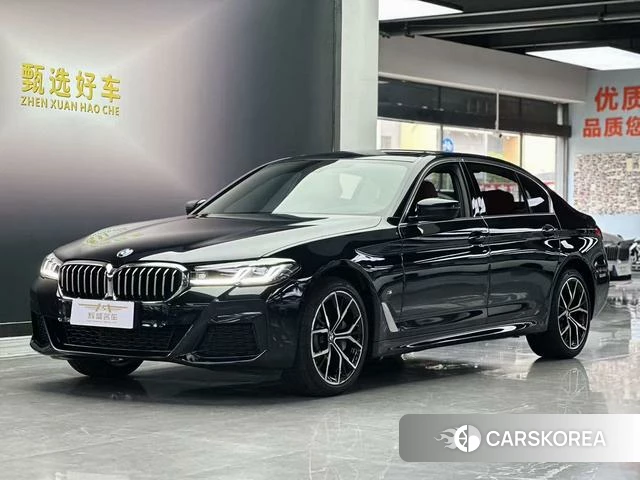 BMW 5 series 2023 Черный из Китая