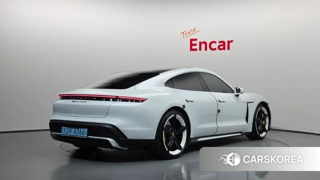 Porsche Taycan id 4942777 из Кореи