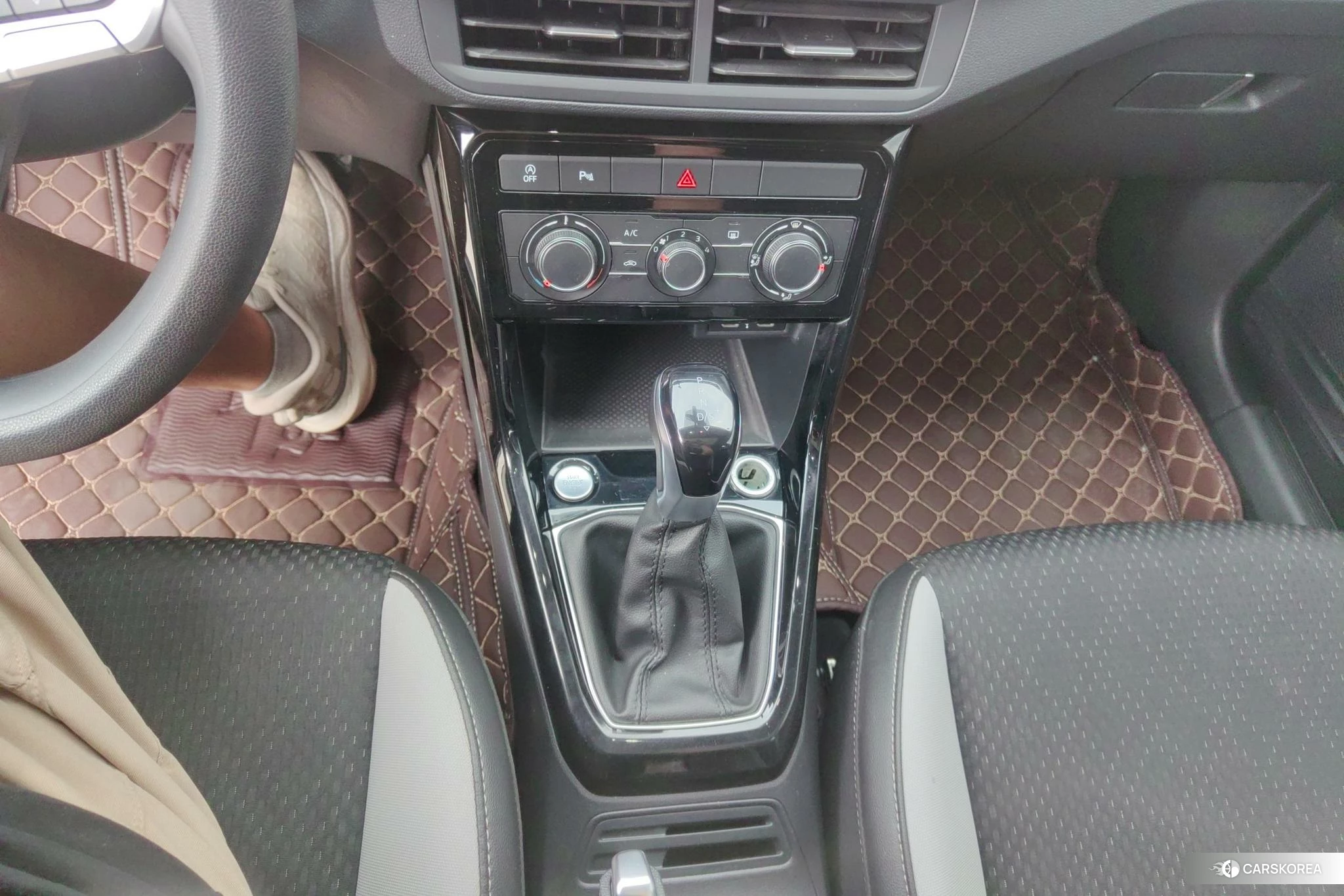 Volkswagen Tacqua 2021 Белый из Китая