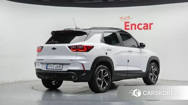 Chevrolet (GM Daewoo) The New Trail Blazer 2024 Белый из Кореи