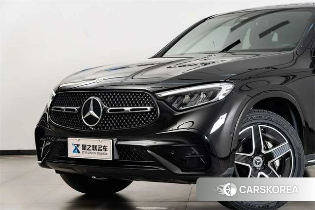 Mercedes-Benz GLC 2024 Черный из Китая