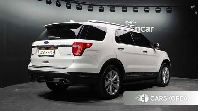 Ford Explorer 2019 Белый из Кореи