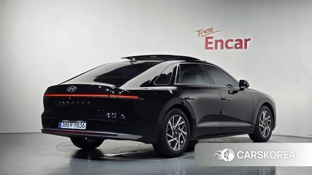 Hyundai Grandeur Hybrid (GN7) 2023 Черный из Кореи