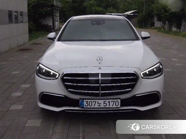 Mercedes-Benz S-Class W223 2025 Белый из Кореи