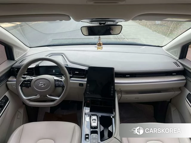 Hyundai Custo 2023 Темно-серый из Китая
