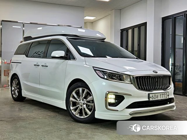 Kia The New Carnival 2018 Белый из Кореи
