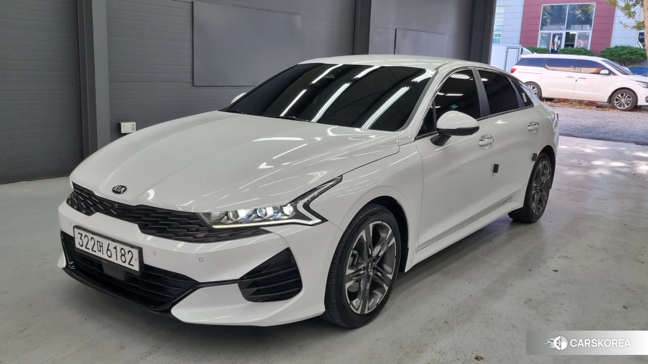 Kia K5 3rd generation 2021 Белый из Кореи