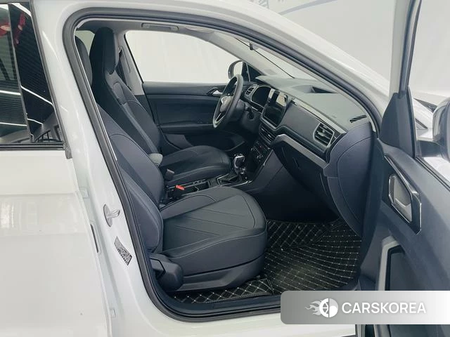 Volkswagen Tharu 2026 Белый из Китая