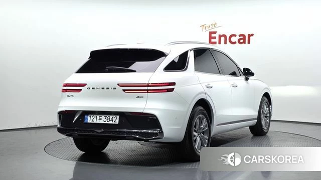 Genesis GV70 2024 Белый из Кореи