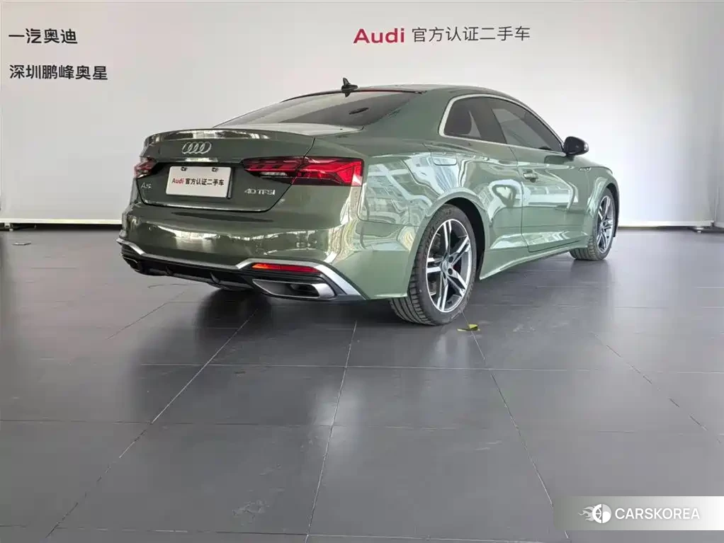 Audi A5 2022 Зеленый из Китая