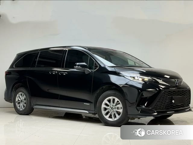 Toyota Granvia 2024 Черный из Китая