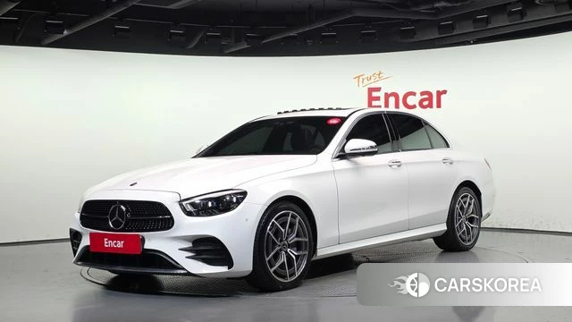Mercedes-Benz E-Class W213 2020 Белый из Кореи