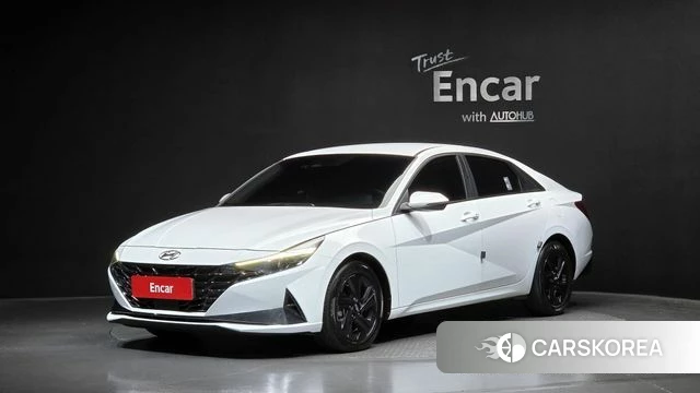 Hyundai Avante Hybrid (CN7) 2022 Белый из Кореи