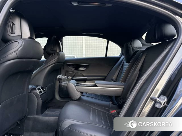 Mercedes-Benz C-class 2024 Темно-серый из Китая