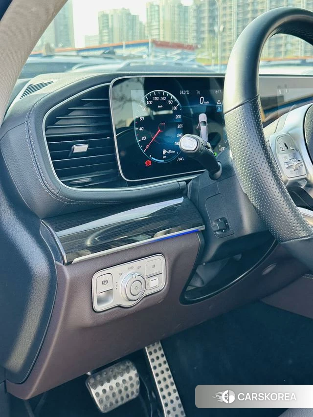 Mercedes-Benz GLS 2023 Черный из Китая