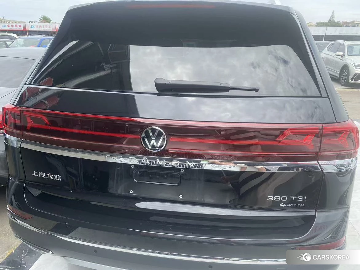 Volkswagen Teramont 2023 Черный из Китая