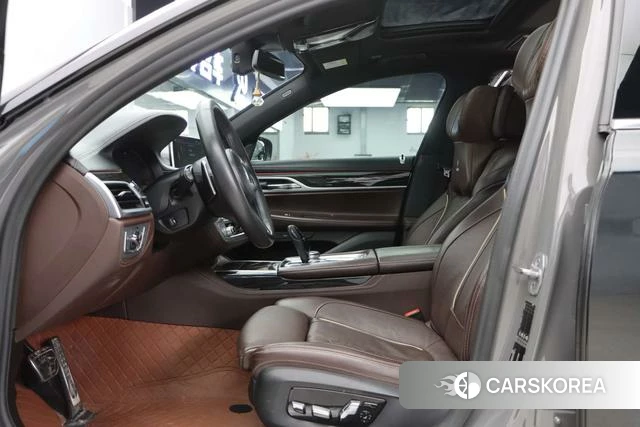 BMW 7 series 2021 Черный из Китая
