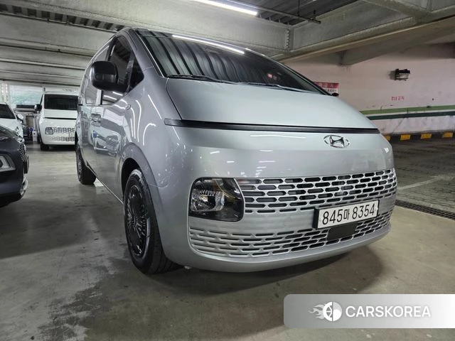 Hyundai Staria 2022 Серый из Кореи