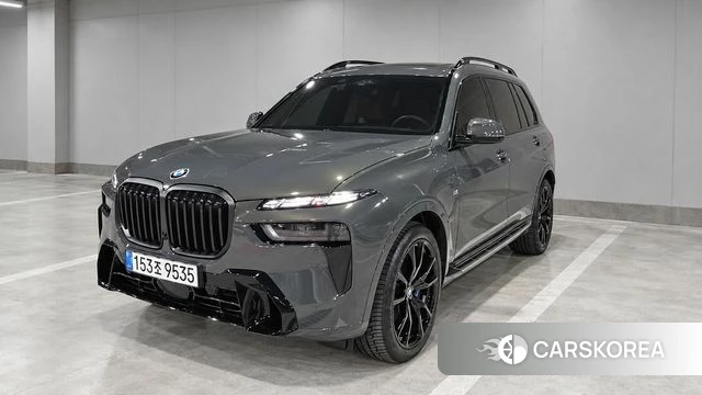 BMW X7 (G07) 2026 Серый из Кореи
