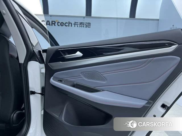 Volkswagen Lamando 2024 Белый из Китая