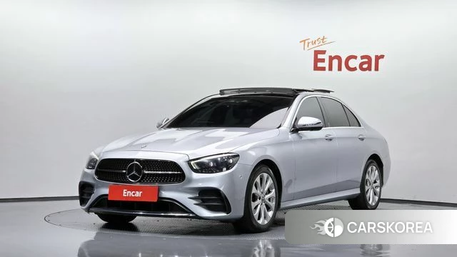 Mercedes-Benz E-Class W213 2022 Серебряный из Кореи