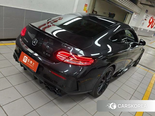 Mercedes-Benz AMG C-Class 2023 Темно-серый из Китая
