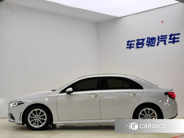 Mercedes-Benz A-Class 2021 Белый из Китая