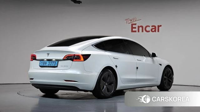Tesla Model 3 2020 Белый из Кореи